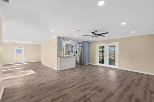 327 Shasta St, Panama City Beach, FL 32413 - Photo 10