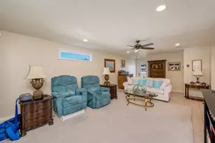108 Andalusia Rd, Mary Esther, FL 32569 - Photo 8