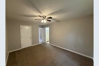 501 E Robinson Avenue, Crestview, FL 32539 - Photo 8