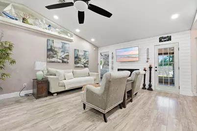 2630 Hidden Estates Circle, Navarre, FL 32566 - Photo 24