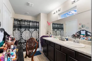 669 Earl Godwin Rd, Freeport, FL 32439 - Photo 14