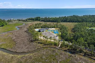 669 Earl Godwin Rd, Freeport, FL 32439 - Photo 52