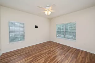 1501 N Partin Dr, Niceville, FL 32578 - Photo 14