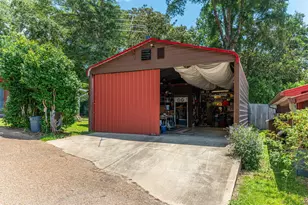 260 Wesley Rd, Defuniak Springs, FL 32433 - Photo 4