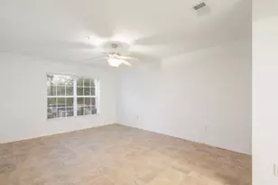 4276 Calinda Ln, Niceville, FL 32578 - Photo 10
