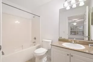4276 Calinda Ln, Niceville, FL 32578 - Photo 12