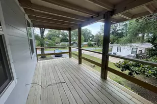 205 Chicago Ave, Valparaiso, FL 32580 - Photo 2