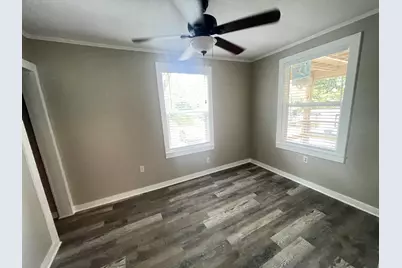 205 Chicago Avenue #B, Valparaiso, FL 32580 - Photo 6