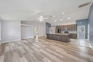 2987 Albatross Dr, Navarre, FL 32566 - Photo 10