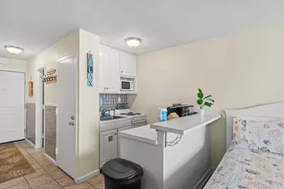 8817 S Thomas Drive #A418, Panama City Beach, FL 32408 - Photo 6