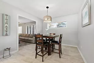 628 NE Powell Dr, Fort Walton Beach, FL 32547 - Photo 10