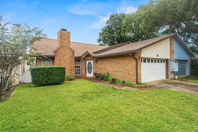851 Holbrook Circle, Fort Walton Beach, FL 32547 - Photo 1
