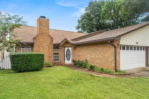 851 Holbrook Cir, Fort Walton Beach, FL 32547 - Photo 2