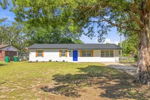 57 12th St, Shalimar, FL 32579 - Photo 4