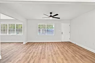 57 12th St, Shalimar, FL 32579 - Photo 14