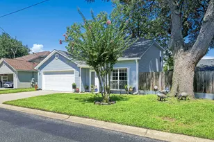 974 Pacific Silver Ct, Fort Walton Beach, FL 32547 - Photo 2