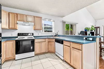 974 Pacific Silver Court, Fort Walton Beach, FL 32547 - Photo 12