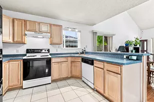 974 Pacific Silver Ct, Fort Walton Beach, FL 32547 - Photo 12