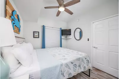 590 Santa Rosa Boulevard #104, Fort Walton Beach, FL 32548 - Photo 12