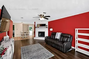 475 Managua Way, Mary Esther, FL 32569 - Photo 4