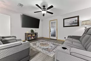 2907 Donley St, Pensacola, FL 32526 - Photo 6