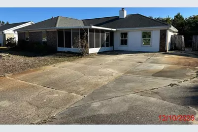 1039 Blvd De La Parisienne, Mary Esther, FL 32569 - Photo 2
