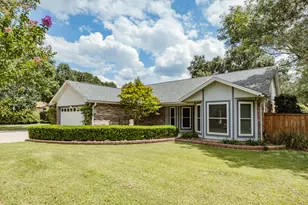 107 Kipling Dr, Crestview, FL 32539 - Photo 4