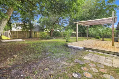 1426 Hickory Avenue, Niceville, FL 32578 - Photo 26