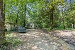 439 Thornton Rd, Defuniak Springs, FL 32435 - Photo 1