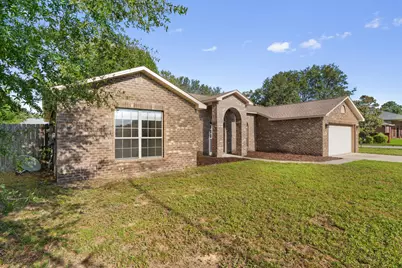 2942 Ensenada Court, Navarre, FL 32566 - Photo 2