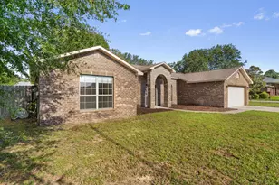 2942 Ensenada Ct, Navarre, FL 32566 - Photo 2