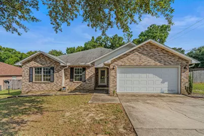 101 Conquest Avenue, Crestview, FL 32536 - Photo 2
