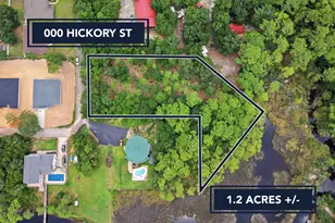 000 Hickory St, Navarre, FL 32566 - Photo 1