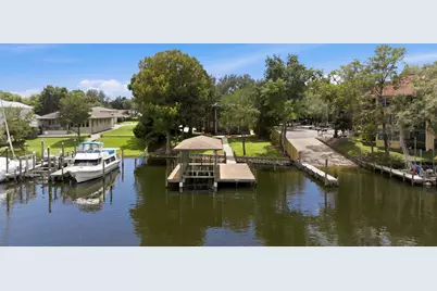 4201 Ward Cove Drive, Niceville, FL 32578 - Photo 1