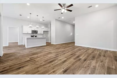 1018 Rin Court, Milton, FL 32583 - Photo 8
