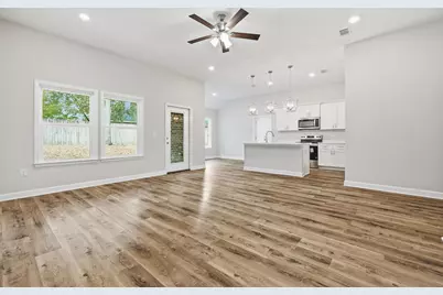 1018 Rin Court, Milton, FL 32583 - Photo 4