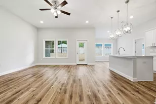 1018 Rin Ct, Milton, FL 32583 - Photo 6