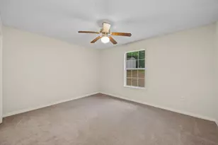 213 Hunter Dr, Crestview, FL 32539 - Photo 32