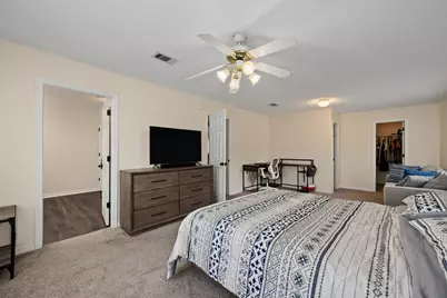 5187 Whitehurst Lane, Crestview, FL 32536 - Photo 14