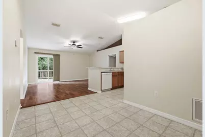 168 Cabana Way, Crestview, FL 32536 - Photo 4