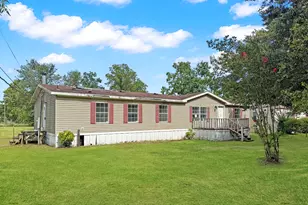 1894 W Kingsfield Rd, Cantonment, FL 32533 - Photo 1