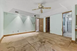 212 White St, Niceville, FL 32578 - Photo 32