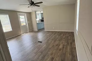 173 E Lafavre Ln, Defuniak Springs, FL 32433 - Photo 2