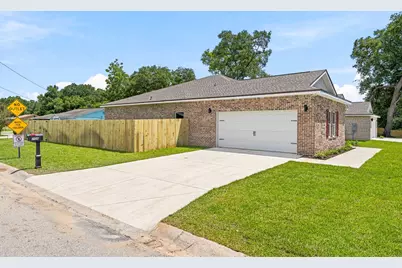709 NW Lovejoy Road, Fort Walton Beach, FL 32548 - Photo 6