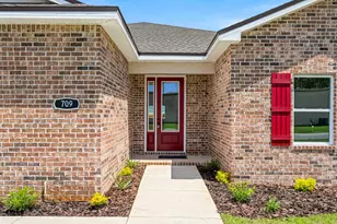 709 NW Lovejoy Rd, Fort Walton Beach, FL 32548 - Photo 4