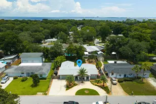 11 SE Waynel Circle, Fort Walton Beach, FL 32548 - Photo 4