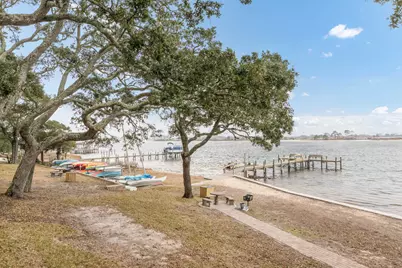 209 W Miracle Strip Parkway #D103, Mary Esther, FL 32569 - Photo 38