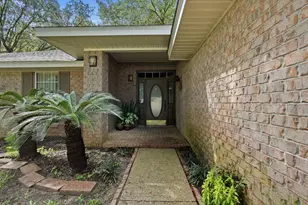 2068 Alfred Blvd, Navarre, FL 32566 - Photo 8