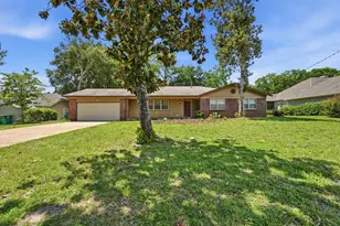 98 Country Club Rd, Shalimar, FL 32579 - Photo 1