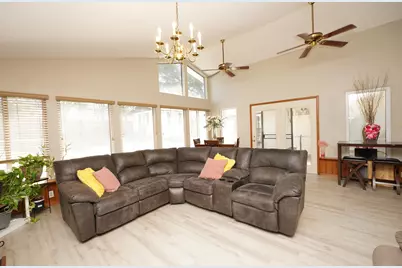 127 Pryor Drive, Mary Esther, FL 32569 - Photo 12